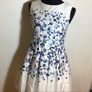 Beautiful dress for girl size 12